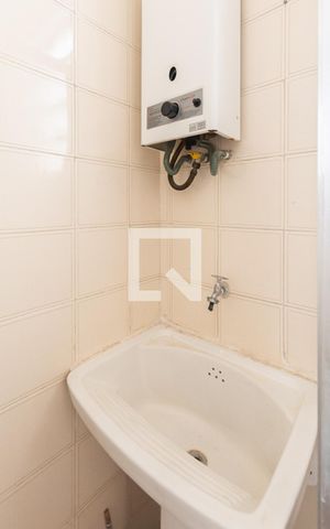 Apartamento à venda com 40m², 1 quarto e sem vagaBanheiro