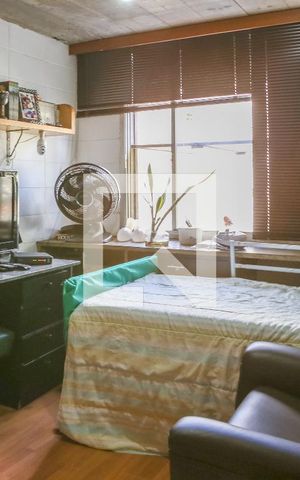 Casa à venda com 430m², 4 quartos e 4 vagas Casa à venda com 430m², 4 quartos e 4 vagasSuíte 3