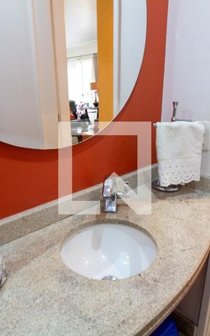 Apartamento à venda com 170m², 4 quartos e 3 vagas Apartamento à venda com 170m², 4 quartos e 3 vagasLavabo
