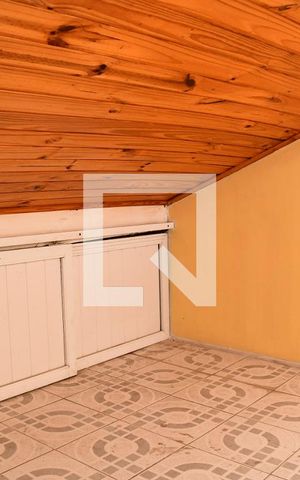 Casa de condomínio para alugar com 200m², 3 quartos e 3 vagasSótão