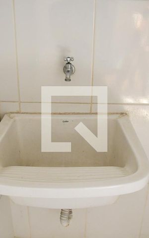 Casa de condomínio para alugar com 200m², 3 quartos e 3 vagasÁrea de Serviço