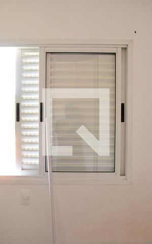 Casa de condomínio para alugar com 200m², 3 quartos e 3 vagasQuarto