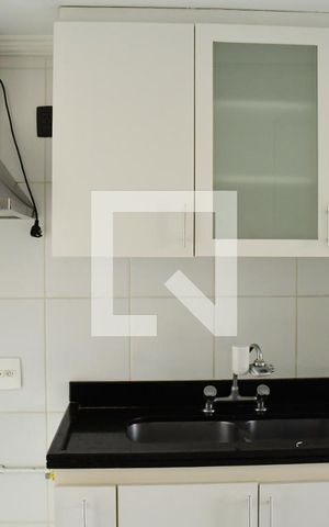 Casa de condomínio para alugar com 200m², 3 quartos e 3 vagasCozinha
