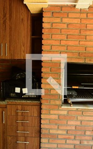 Casa de condomínio para alugar com 200m², 3 quartos e 3 vagasQuintal