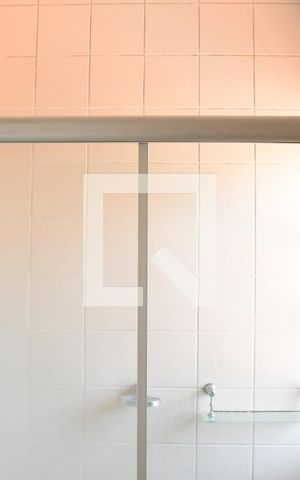 Casa de condomínio para alugar com 200m², 3 quartos e 3 vagasBanheiro Social