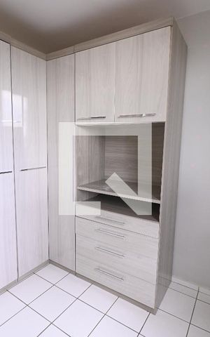 Apartamento para alugar com 72m², 3 quartos e 1 vaga