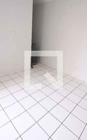 Apartamento para alugar com 72m², 3 quartos e 1 vaga