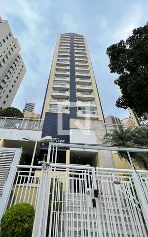 Apartamento para alugar com 57m², 2 quartos e 1 vaga Apartamento para alugar com 57m², 2 quartos e 1 vagaFachada