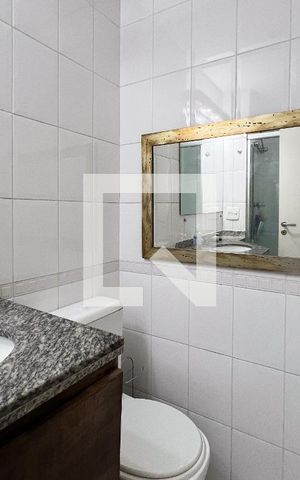 Apartamento para alugar com 57m², 2 quartos e 1 vaga Apartamento para alugar com 57m², 2 quartos e 1 vagaBanheiro