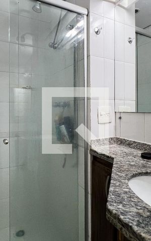 Apartamento para alugar com 57m², 2 quartos e 1 vaga Apartamento para alugar com 57m², 2 quartos e 1 vagaBanheiro
