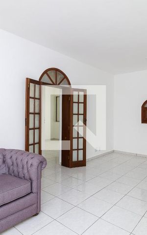 Apartamento à venda com 70m², 2 quartos e 1 vaga Apartamento à venda com 70m², 2 quartos e 1 vagaSala