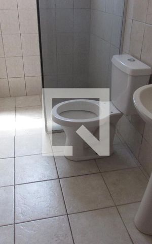 Casa para alugar com 100m², 2 quartos e 1 vagaBanheiro