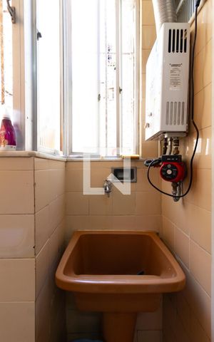 Apartamento à venda com 110m², 2 quartos e sem vaga Apartamento à venda com 110m², 2 quartos e sem vagaÁrea de serviço