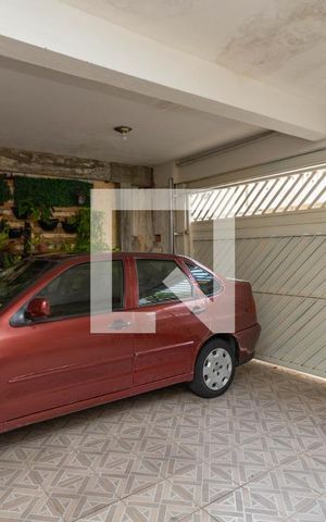 Casa à venda com 350m², 4 quartos e 2 vagasGaragem
