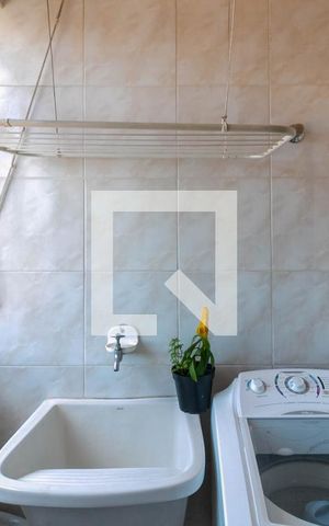 Apartamento à venda com 65m², 2 quartos e 1 vaga Apartamento à venda com 65m², 2 quartos e 1 vagaCozinha e Área de Serviço