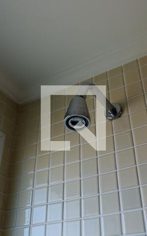 Apartamento para alugar com 181m², 3 quartos e 3 vagas Apartamento para alugar com 181m², 3 quartos e 3 vagasBanheiro da Suíte 3