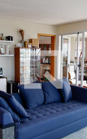 Apartamento para alugar com 181m², 3 quartos e 3 vagas Apartamento para alugar com 181m², 3 quartos e 3 vagasSala