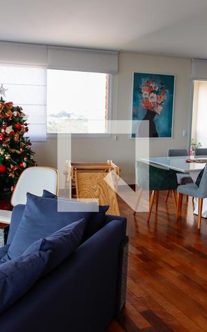 Apartamento para alugar com 181m², 3 quartos e 3 vagas Apartamento para alugar com 181m², 3 quartos e 3 vagasSala