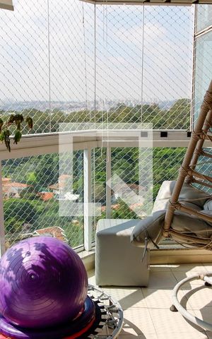 Apartamento para alugar com 181m², 3 quartos e 3 vagas Apartamento para alugar com 181m², 3 quartos e 3 vagasSacada