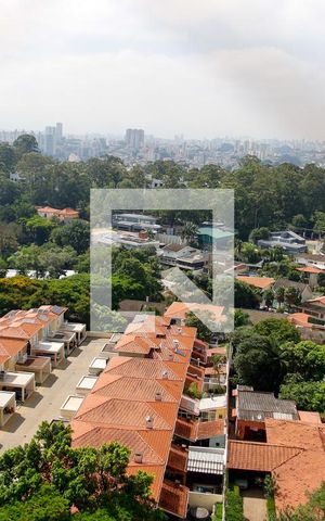 Apartamento para alugar com 181m², 3 quartos e 3 vagas Apartamento para alugar com 181m², 3 quartos e 3 vagasVista da Sacada