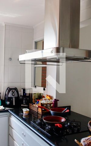 Apartamento para alugar com 181m², 3 quartos e 3 vagas Apartamento para alugar com 181m², 3 quartos e 3 vagasCozinha