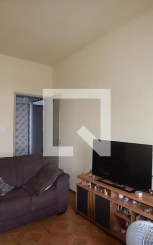 Apartamento para alugar com 75m², 2 quartos e 1 vagaSala