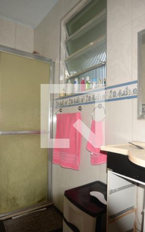 Apartamento para alugar com 75m², 2 quartos e 1 vagaBanheiro