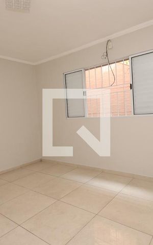 Casa à venda com 60m², 1 quarto e sem vagaQuarto