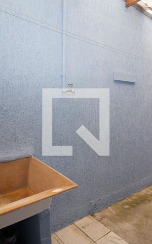 Casa à venda com 66m², 2 quartos e 1 vaga Casa à venda com 66m², 2 quartos e 1 vagaÁrea de Serviço