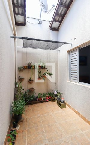Casa de condomínio à venda com 180m², 3 quartos e 4 vagas Casa de condomínio à venda com 180m², 3 quartos e 4 vagasJardim