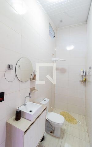 Casa à venda com 130m², 3 quartos e 2 vagasEspaço Gourmet-Banheiro