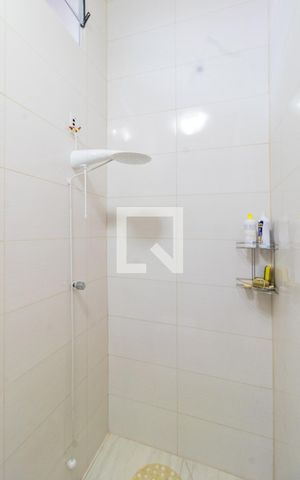 Casa à venda com 130m², 3 quartos e 2 vagasEspaço Gourmet-Banheiro