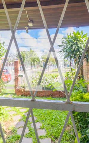 Casa à venda com 130m², 3 quartos e 2 vagasQuarto 1-Vista
