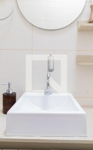 Casa à venda com 130m², 3 quartos e 2 vagasEspaço Gourmet-Banheiro
