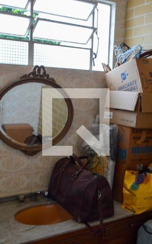 Casa para alugar com 650m², 5 quartos e 5 vagasBanheiro Social