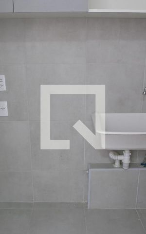Apartamento à venda com 38m², 2 quartos e sem vaga Apartamento à venda com 38m², 2 quartos e sem vagaCozinha e Área de Serviço
