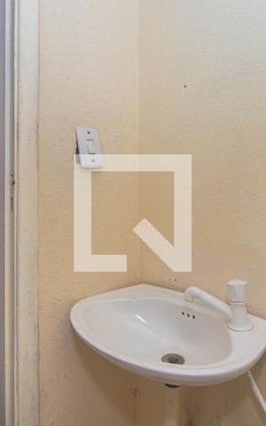 Apartamento para alugar com 95m², 2 quartos e 1 vaga Apartamento para alugar com 95m², 2 quartos e 1 vagaBanheiro Auxiliar