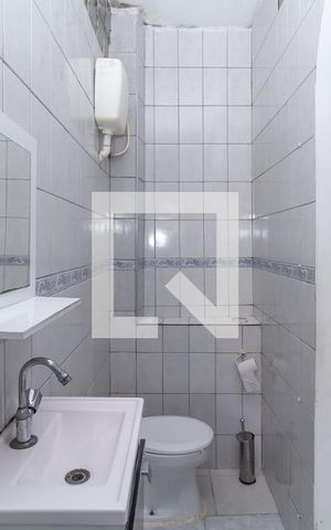 Casa à venda com 192m², 5 quartos e 2 vagas Casa à venda com 192m², 5 quartos e 2 vagasCasa 2 -Banheiro da Suíte