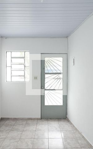 Casa à venda com 140m², 2 quartos e 1 vagaSala