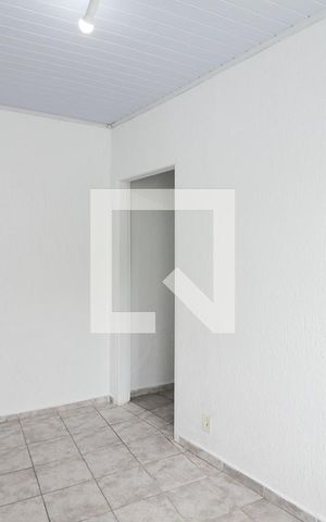 Casa à venda com 140m², 2 quartos e 1 vagaSala