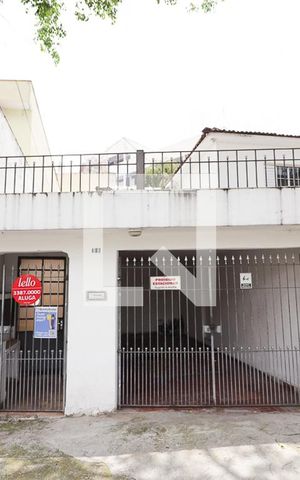 Casa à venda com 140m², 2 quartos e 1 vagaFachada