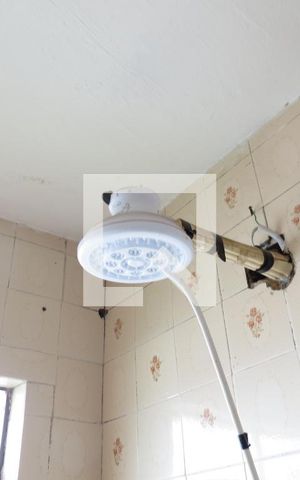 Casa para alugar com 100m², 2 quartos e sem vagaBanheiro