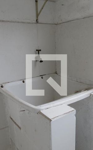 Casa para alugar com 100m², 2 quartos e sem vagaLavanderia (Tanque)