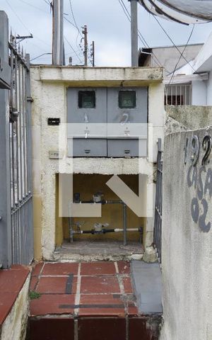 Casa para alugar com 100m², 2 quartos e sem vagaSaída Casa