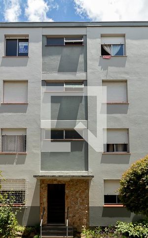 Apartamento à venda com 54m², 2 quartos e 1 vaga Apartamento à venda com 54m², 2 quartos e 1 vagaVista