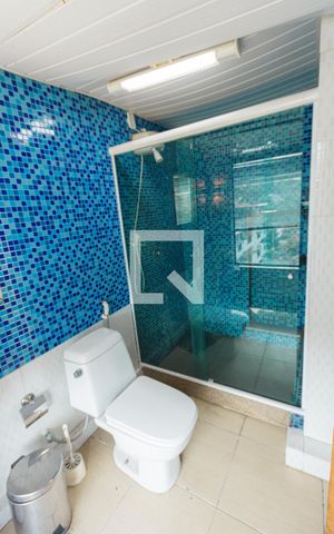 Apartamento à venda com 232m², 3 quartos e 2 vagas Apartamento à venda com 232m², 3 quartos e 2 vagasBanheiro do Quarto 3