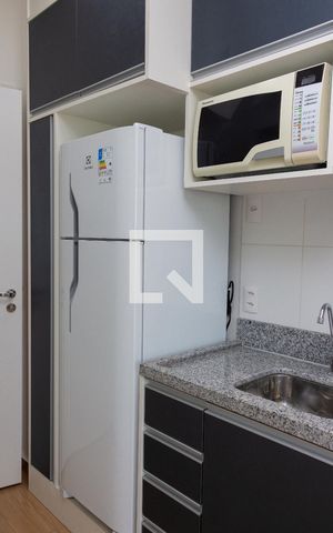 Studio para alugar com 25m², 1 quarto e 1 vaga Studio para alugar com 25m², 1 quarto e 1 vagaCozinha