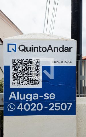 Casa para alugar com 500m², 2 quartos e 1 vaga Casa para alugar com 500m², 2 quartos e 1 vagaFachada com Plaquinha