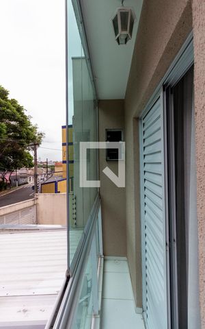 Casa à venda com 100m², 3 quartos e 2 vagas Casa à venda com 100m², 3 quartos e 2 vagasSacada Suíte