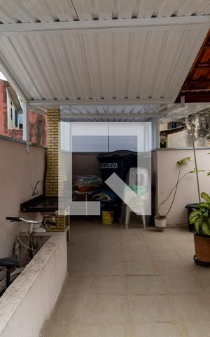 Casa à venda com 100m², 3 quartos e 2 vagas Casa à venda com 100m², 3 quartos e 2 vagasÁrea Gourmet